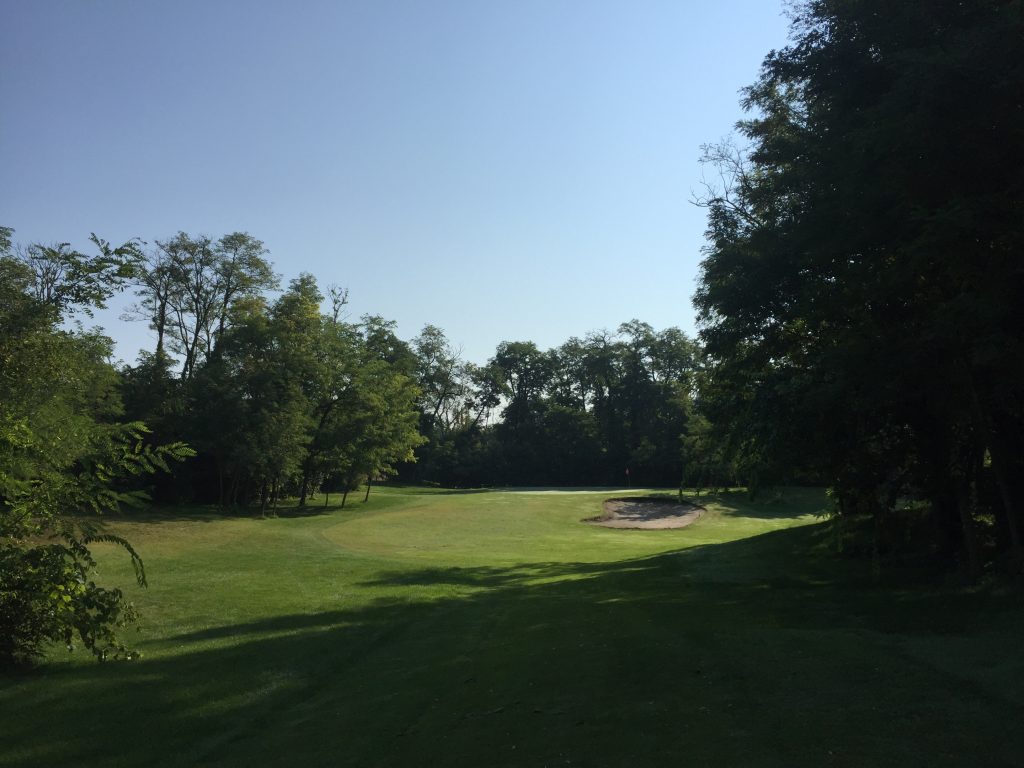 terenuri de golf aproape de România