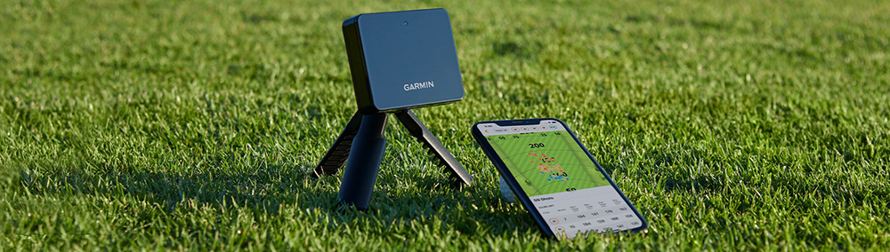 Garmin Approach® R10 Portable Golf Launch Monitor. 1